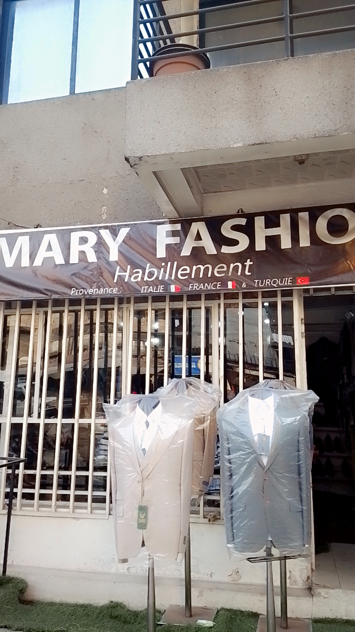 Photo de Mary fashion habillement