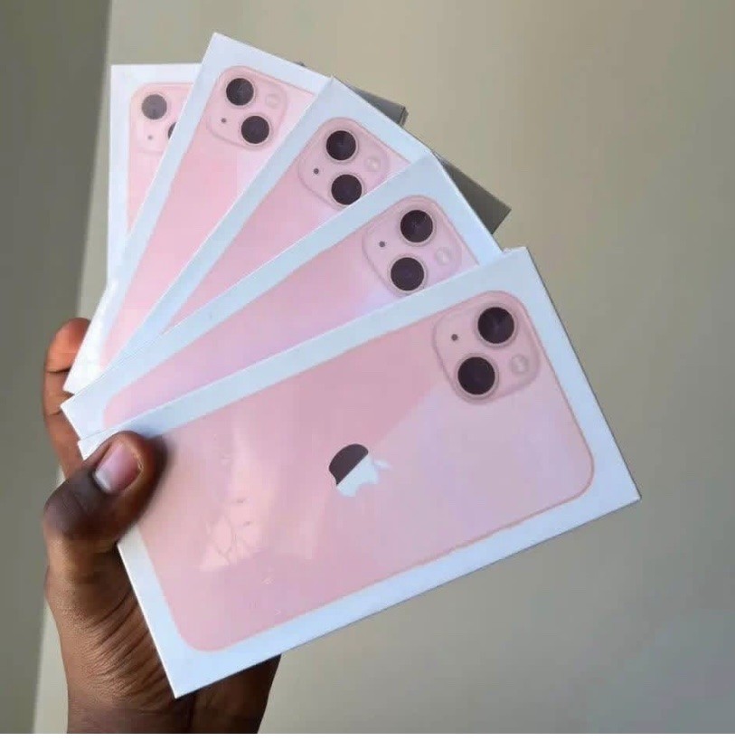 iPhone 13 Normal — 📱 Téléphone à Lubumbashi sur TokTok